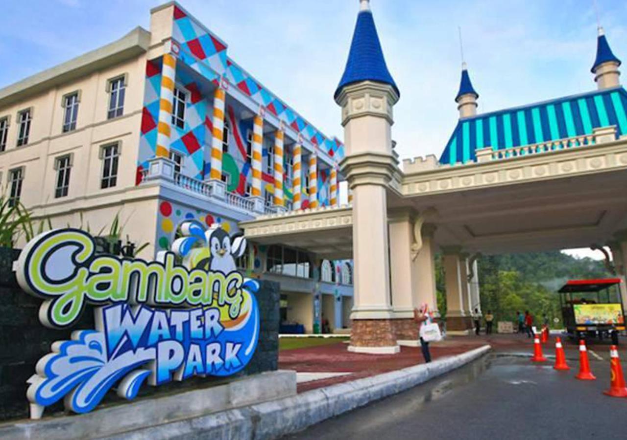 Arabian Bay Resort@ Bukit Gambang Resort City Exteriör bild